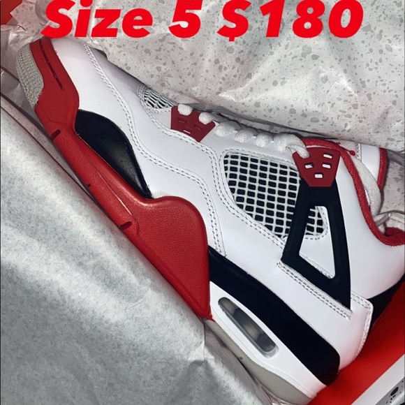 Air Jordan Retro Fire Red 4s (2020) - Picture 1 of 1